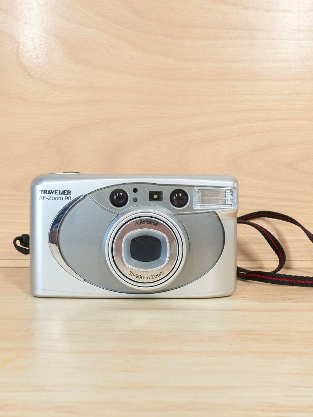 Traveler AF-Zoom 90 35mm Point and Shoot Film Camera 35-90mm Zoom Tested